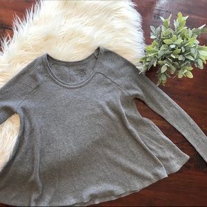 Free People XS gray thermal swing top